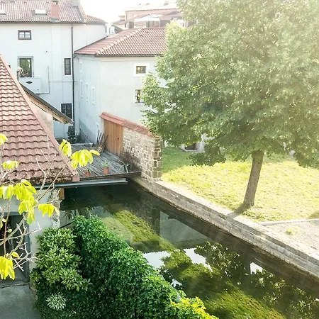 River Loft Apartment Ilirska Bistrica